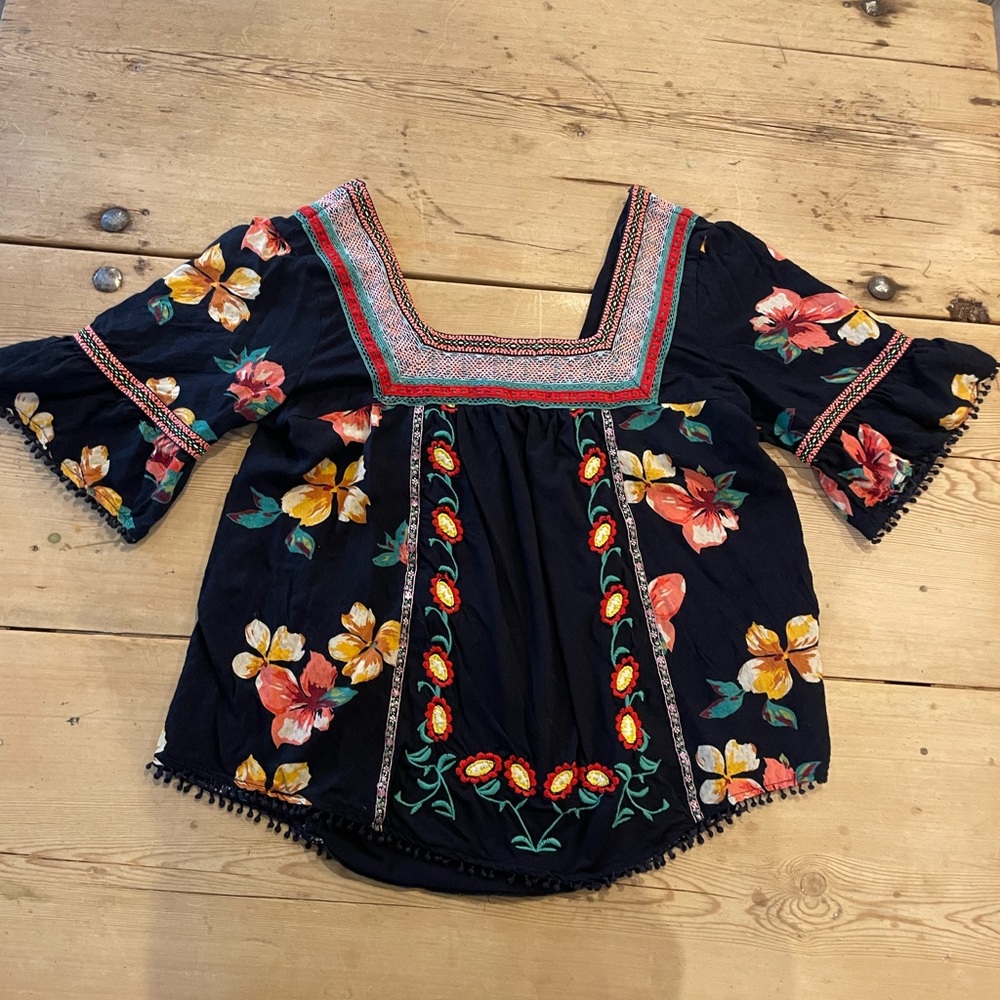 Anthropologie Navy Floral Embroidered Peasant Blouse